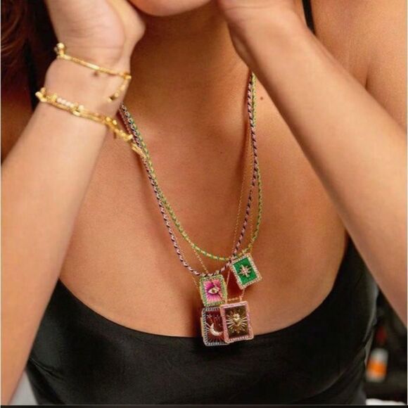 Boho star Necklace Q126 - Picture 3 of 7